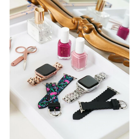 Budget ❤️ Kate Spade New York Stainless Steel 38/40mm Bracelet Band For Apple ⌚ Watch® Silver ❤️ 5 Budget ❤️ Kate Spade New York Stainless Steel 38/40mm Bracelet Band For Apple ⌚ Watch® Silver ❤️ - Image 5